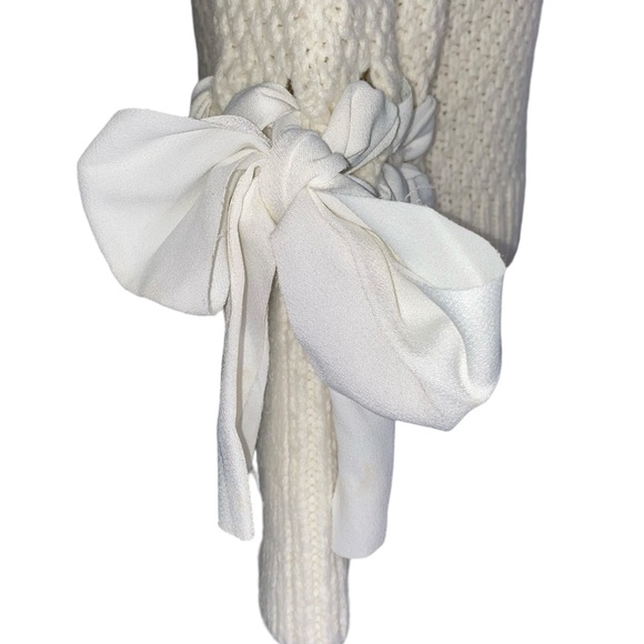 Club Monaco XS Cream Tie Sleeves Sweater - Picture 12 of 12